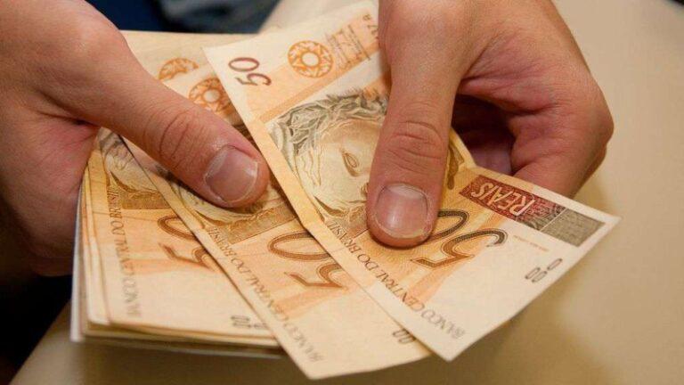 Prefeitura de Serra Branca e IPSERB antecipam folhas de pagamento e garantem dinheiro na conta do servidores antes do fim de ano