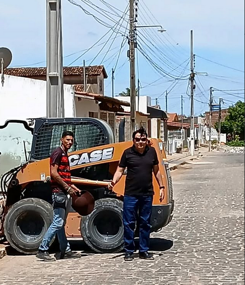 Prefeito Souzinha anuncia segunda etapa de pavimentação asfáltica urbana em Serra Branca